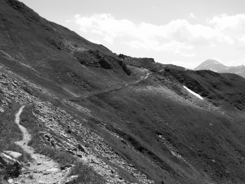 oeil, chemin, tête penchée